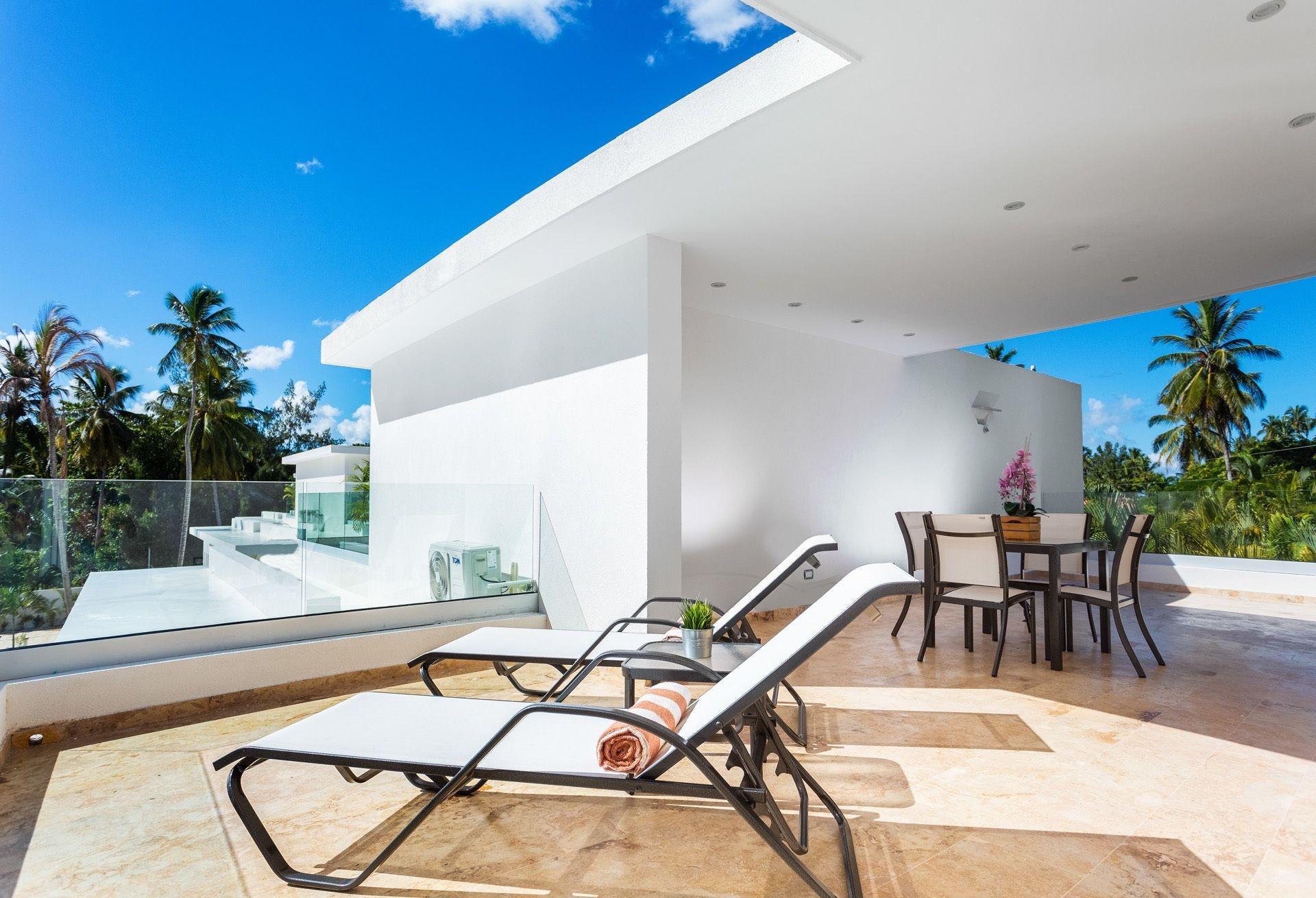 Louisa Apartamentos ลาสแตร์เรนาส ภายนอก รูปภาพ