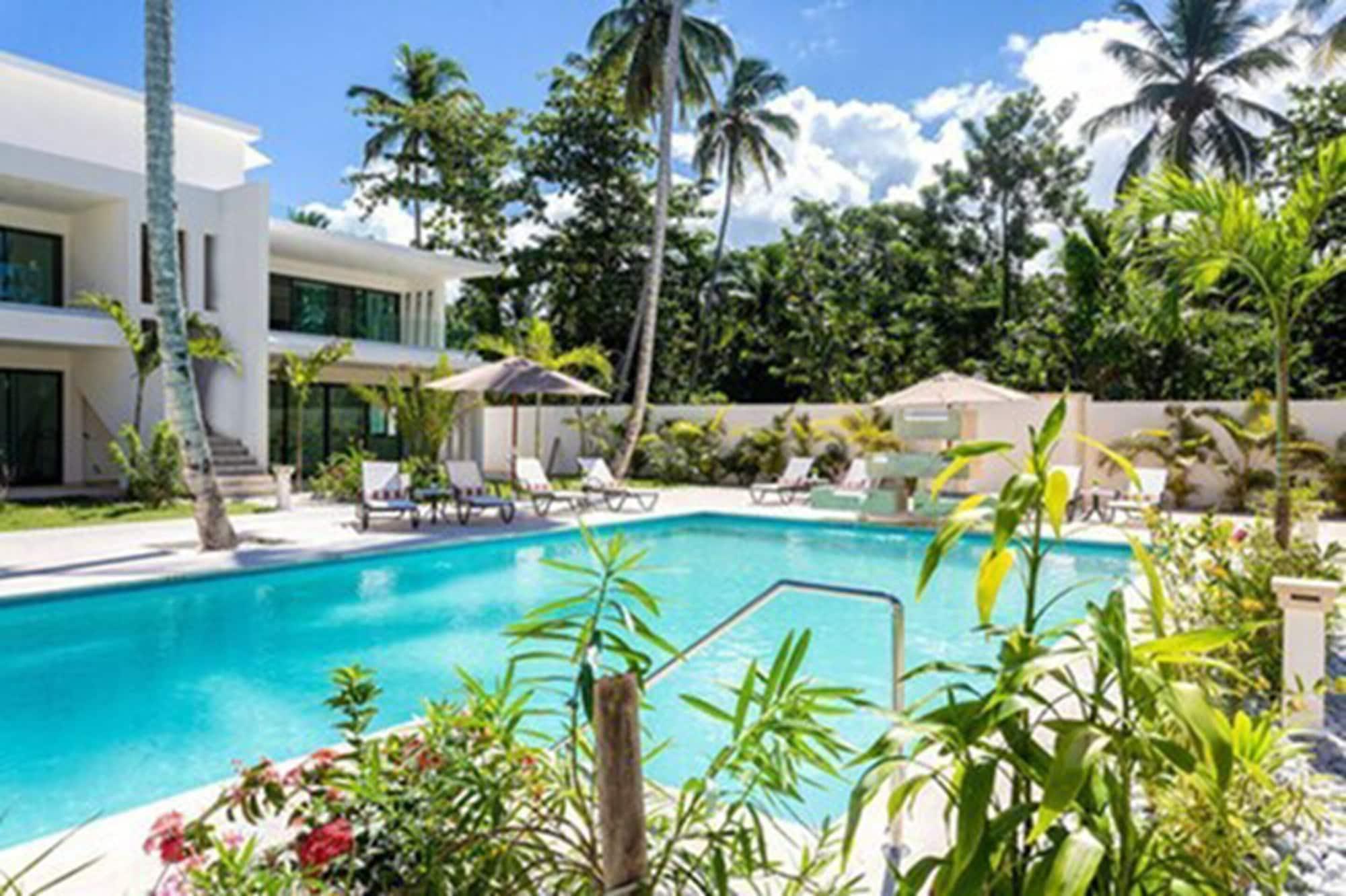 Louisa Apartamentos ลาสแตร์เรนาส ภายนอก รูปภาพ