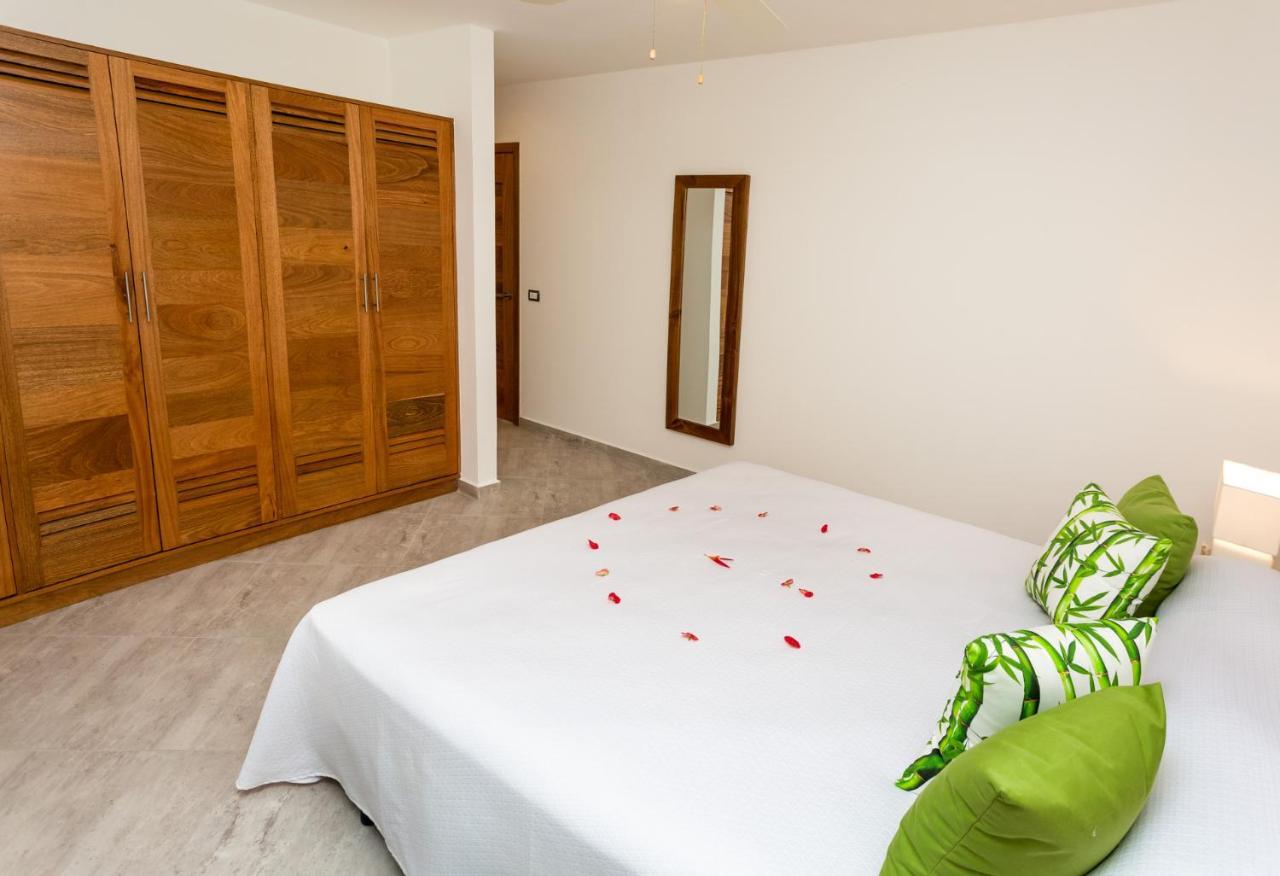 Louisa Apartamentos ลาสแตร์เรนาส ภายนอก รูปภาพ