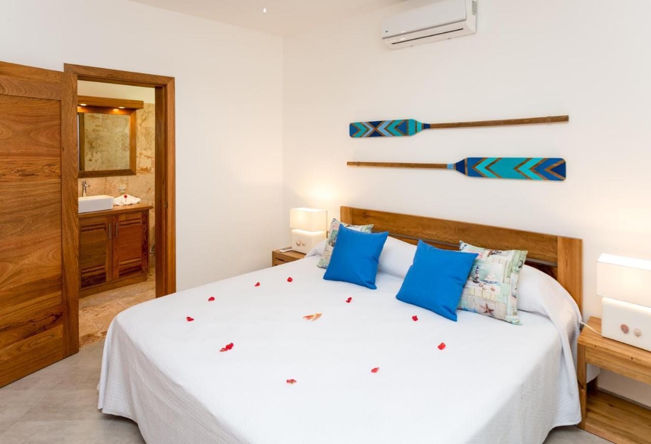 Louisa Apartamentos ลาสแตร์เรนาส ภายนอก รูปภาพ